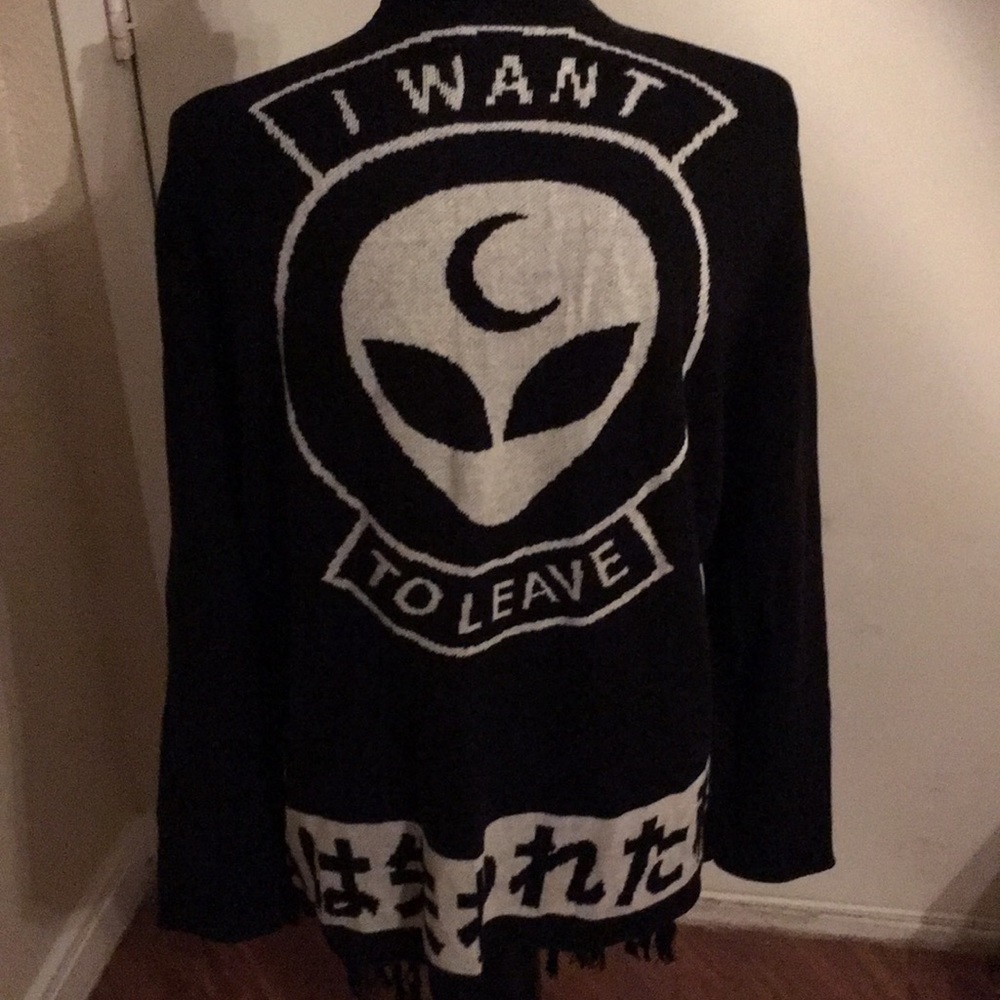 👽Disturbia  I Want To Leave Kimono👽